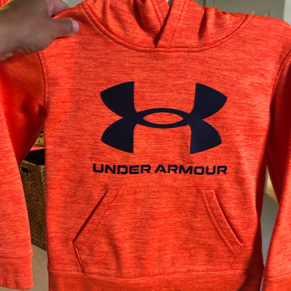 Under Armour sweatshirt